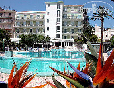 Hotel photo Carlton International 4*