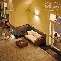 Seven Hostel
