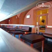 Seven Hostel