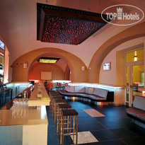 Seven Hostel