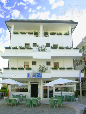 Hotelier's photos Selene Hotel Lignano Sabbiadoro 2*
