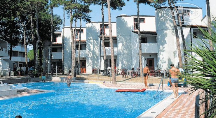 Hotelier's photos Villaggio Fiori 3*