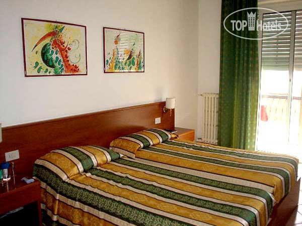 Hotel photo Kristall 3*