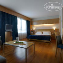 Jolly Hotel Marina Genoa 