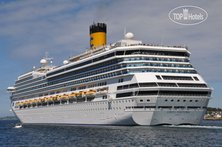 New photos from tourists Costa Fortuna