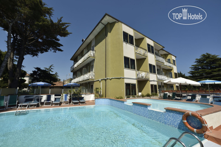 Hotel photo Hotel Diano Marina 3*