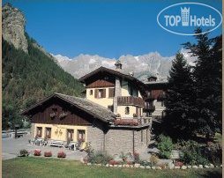 Hotel photo Dei Camosci hotel Courmayeur 3*