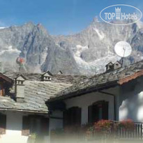 Meuble Laurent hotel Courmayeur