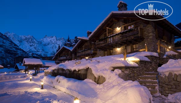 Hotelier's photos Au Coeur Des Neiges Resort 4*