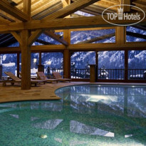 Au Coeur Des Neiges Resort