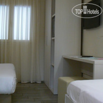 L Hotel
