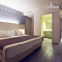 L Hotel