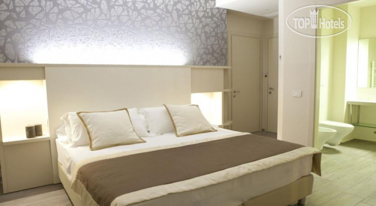 L Hotel
