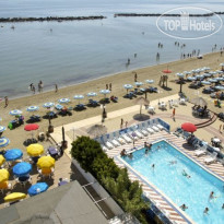 Club Hotel Bikini & Tropicana 