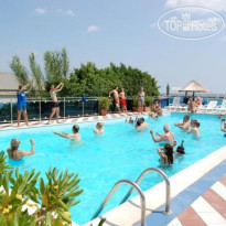 Club Hotel Bikini & Tropicana 