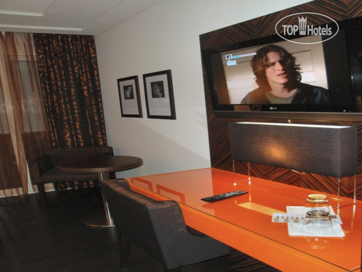 New photos from tourists Byron Hotel  4*