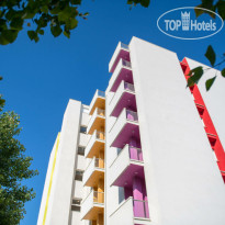 Rainbow Hotel