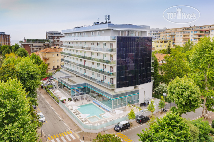 Hotel photo Aqua 4*