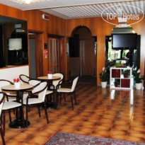 Villa Dina