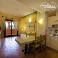 Lantana Hotel & Residence 