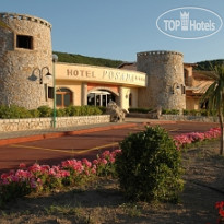 Club Esse Posada Beach Resort 