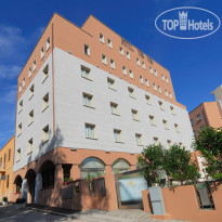 Hotel For You