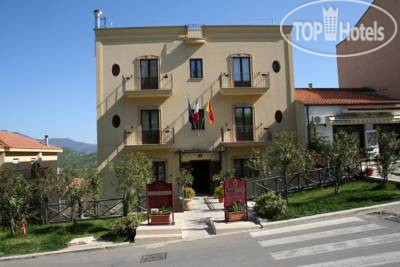 Hotelier's photos Ypsigro Palace 4*