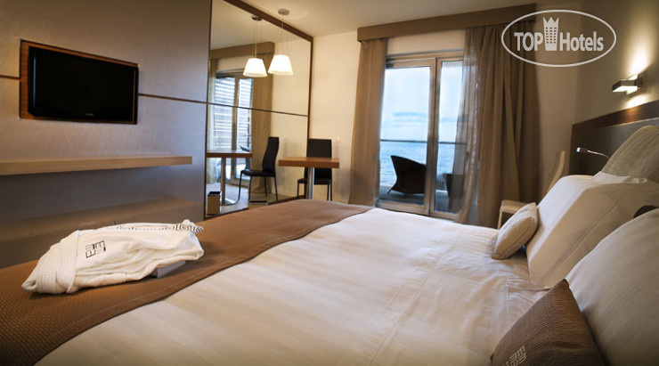 New photos from tourists Main Palace 4*