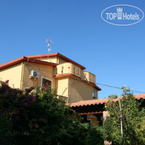Montesole Holiday Bed & Breakfast 