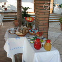 Montesole Holiday Bed & Breakfast 