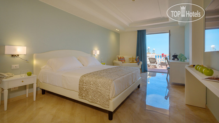 Hotel photo Hellenia Yachting 4*
