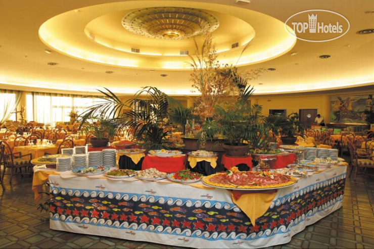 New photos from tourists Cala Regina 4*