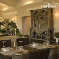 Falconara Charming House & Resort