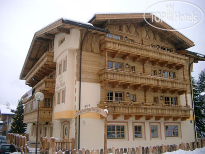 Hotelier's photos San Nicolo hotel Pozza di Fassa 3*