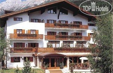 Park Hotel Leonardo Moena