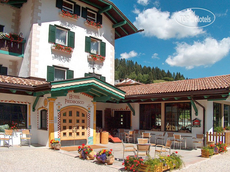 Hotelier's photos Piedibosco hotel Moena 3*