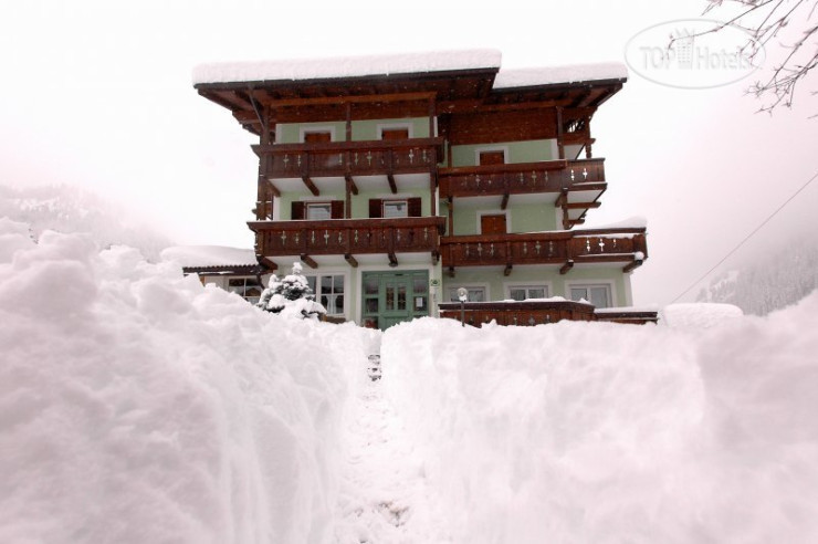 New photos from tourists Sassleng 3*