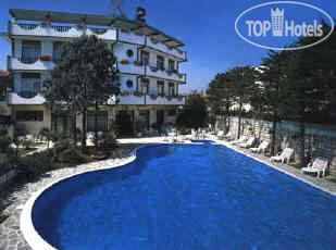 K2 hotel Numana