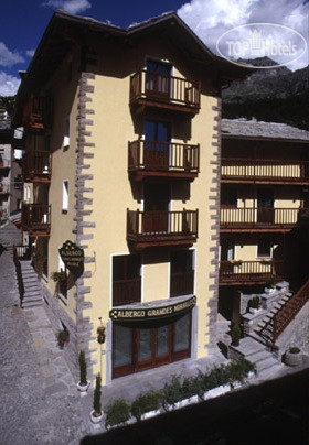 Hotelier's photos Grandes Murailles hotel Valtournenche 3*