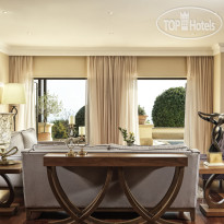 Aphrodite Hills Hotel by Atlantica