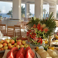 Leonardo Plaza Cypria Maris Beach Hotel & Spa 