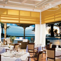 Constantinou Bros Athena Beach Hotel 