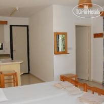 Chrysafinia Hotel Apartments 