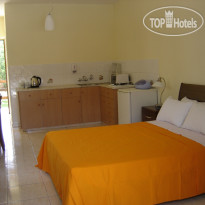 Anna Hotel Apartments 