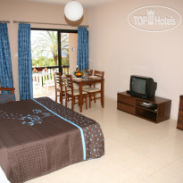 Anna Hotel Apartments 