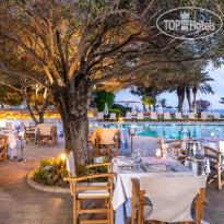 Constantinou Bros Athena Royal Beach Hotel
