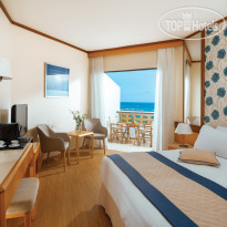 Constantinou Bros Athena Royal Beach Hotel