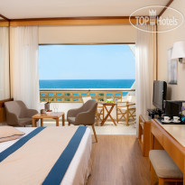Constantinou Bros Athena Royal Beach Hotel