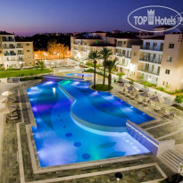 Elysia Park Luxury Holiday Residences 