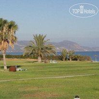 Natura Beach Hotel & Villas 